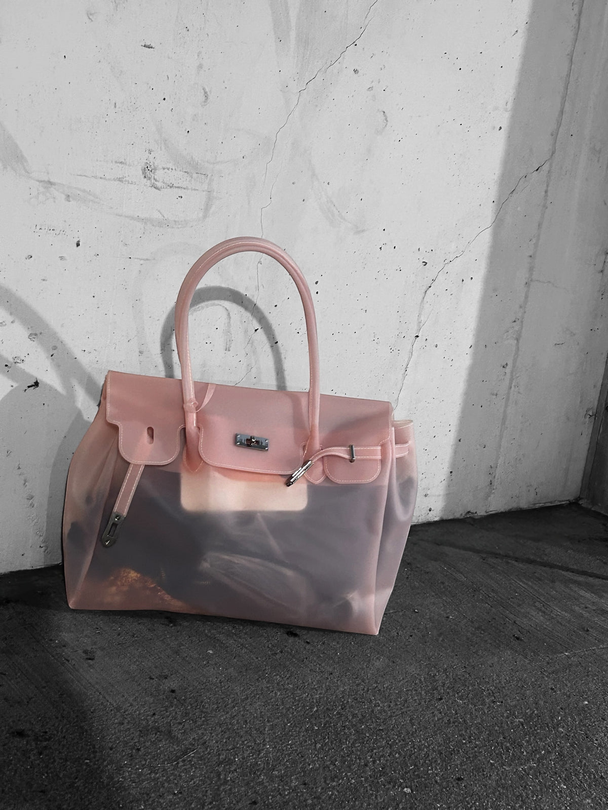 SALMON PINK JELLY FIRKIN BAG